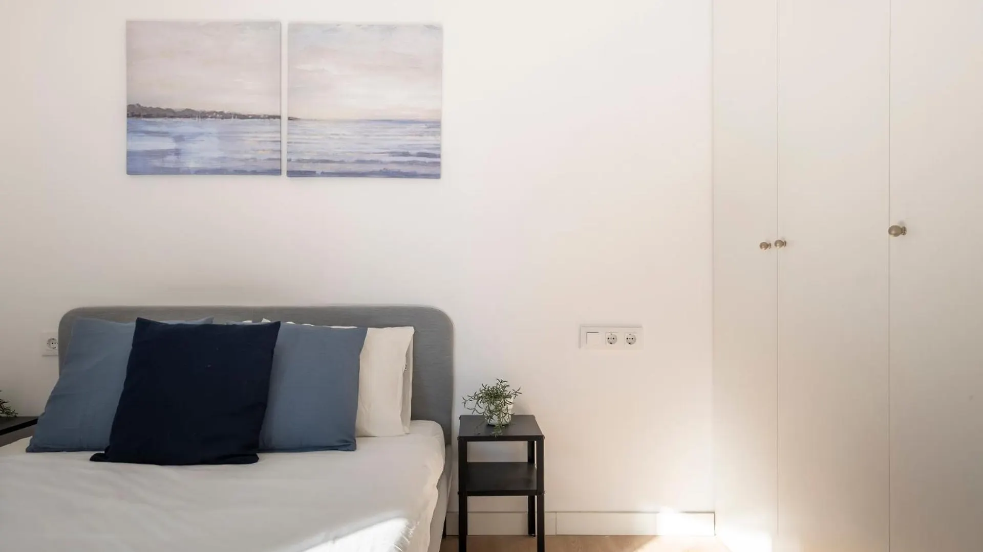 Piso Cerca De Camp Nou 2 Apartment L'Hospitalet de Llobregat